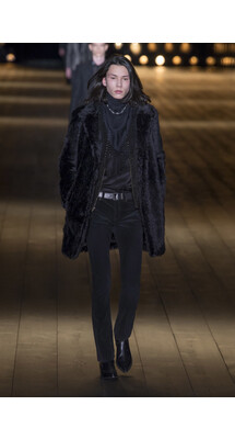 Saint Laurent Fall 2018 Ready-to-Wear , Ив Сен Лоран осень зима 2018 , Fashion show , неделя моды в Париже , PFW , YSL , Mainstyles
